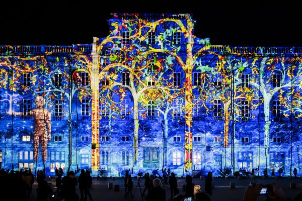 Quelle histoire se cache derrière la traditionnelle fête des Lumières de Lyon ?