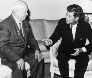 rencontre Kennedy Khrouchtchev