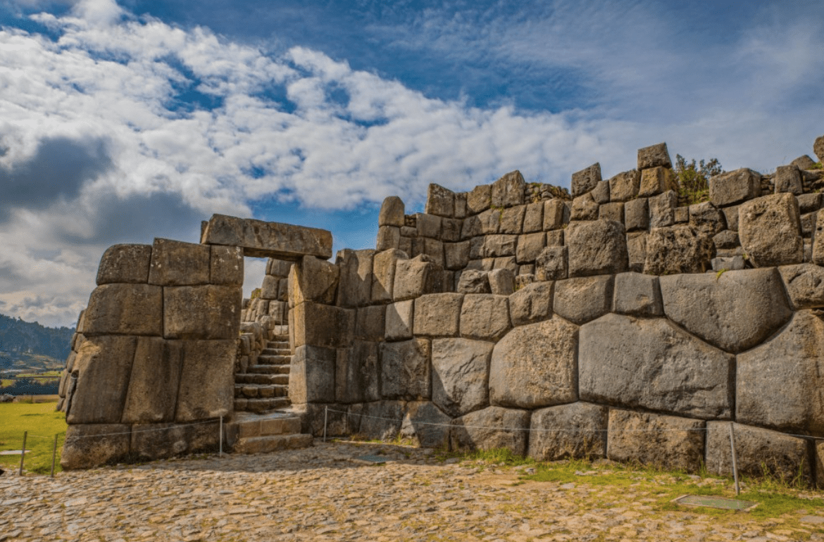 La forteresse Saqsaywaman, vestige de l'Empire inca - Cultea