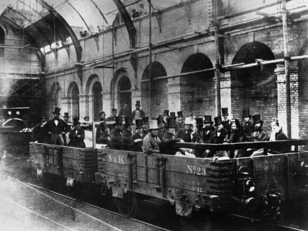 Inauguration du métro londonien en 1863 - Cultea