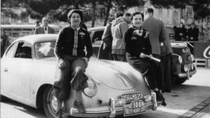 Simone des Forest et Elyane Imbert au rallye de Monte Carlo en 1953