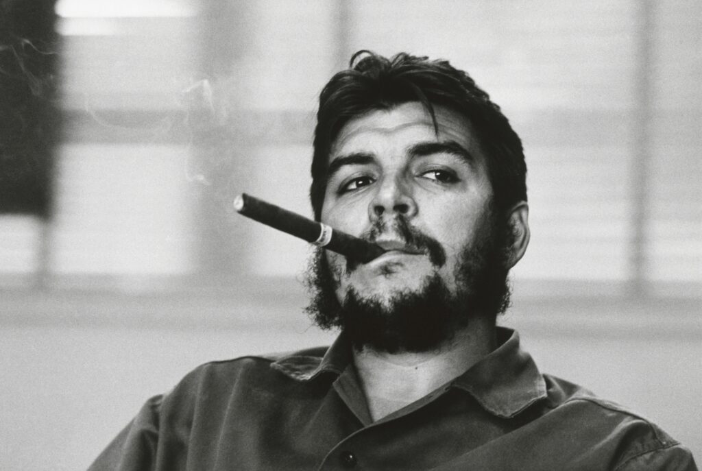 Ernesto "Che" Guevara, révolutionnaire au côté de Fidel Castro - Cultea
