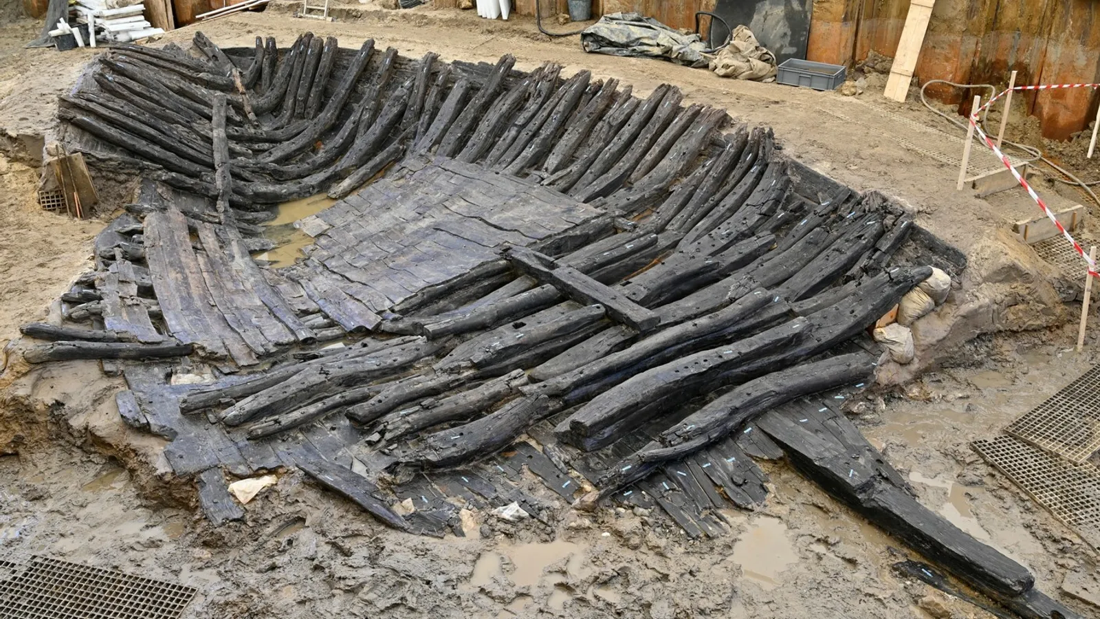 Près de Bordeaux, un voilier vieux de 1 300 ans a été découvert