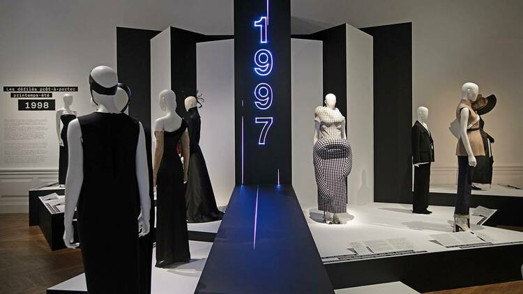 Au Palais Galliera, découvrez "1997 Fashion Big Bang" !