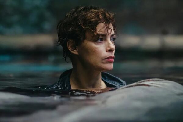 "Sous la Seine" : la polémique scientifique derrière ce film Netflix