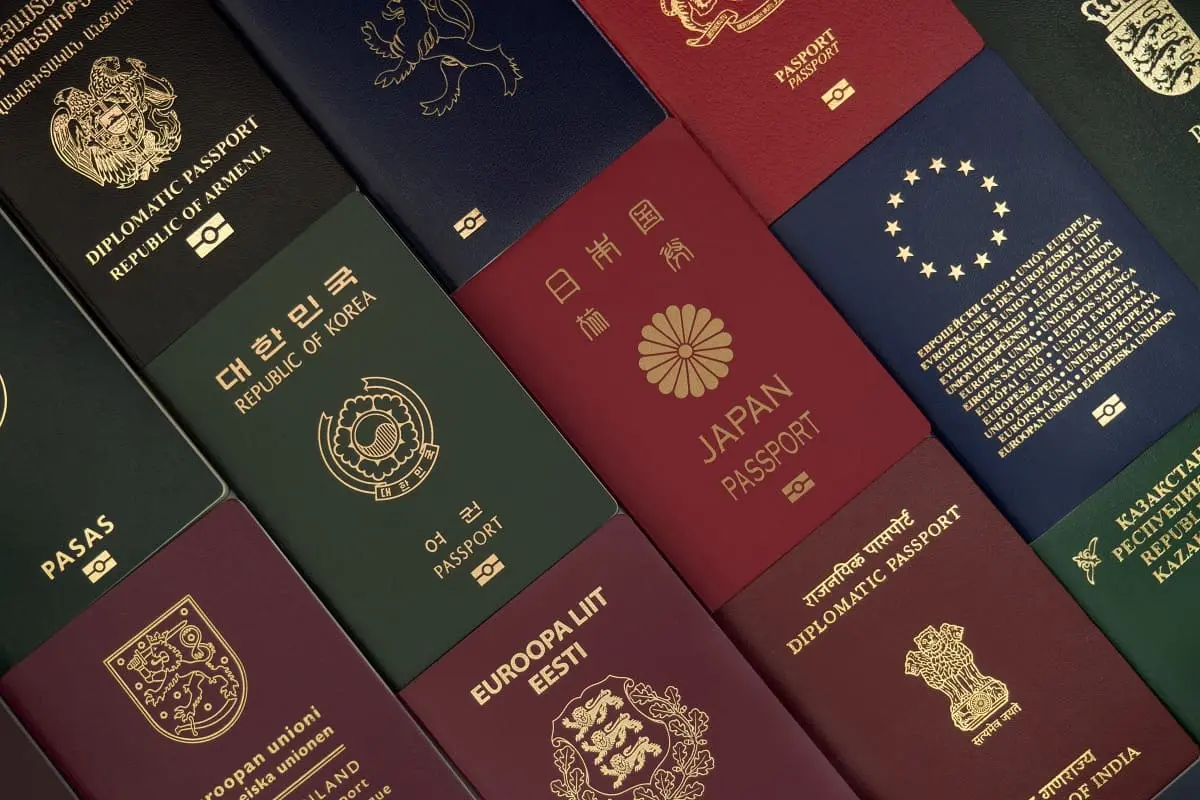 La couleur du passeport : un choix pas si anodin