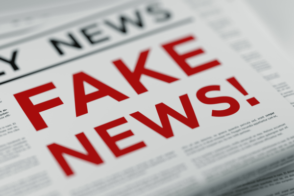 Politique : plus un parti est de droite, plus il propage des Fake News (étude scientifique)