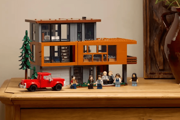 LEGO s'empare de la saga "Twilight" avec la maison des Cullen (2025)