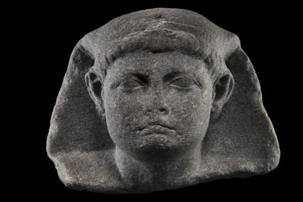 Ptolémée XV, le petit césar : ultime vestige de la lignée Ptolémaïque