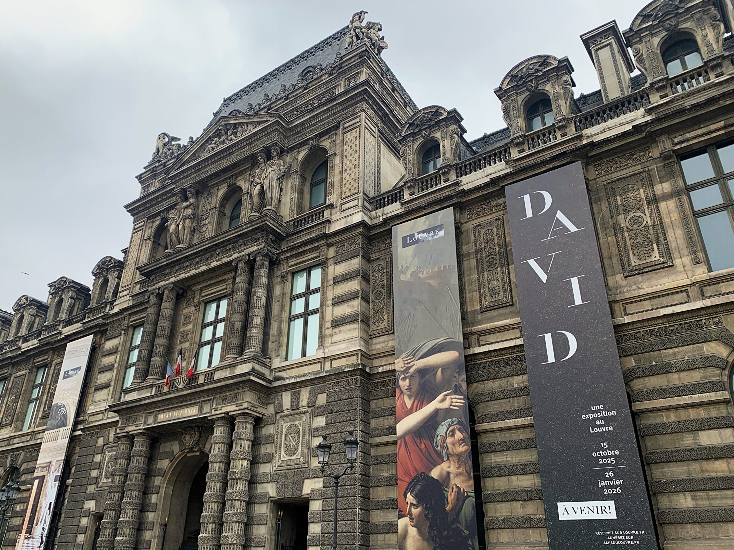 David au Louvre : découvrez le peintre derrière le monument
